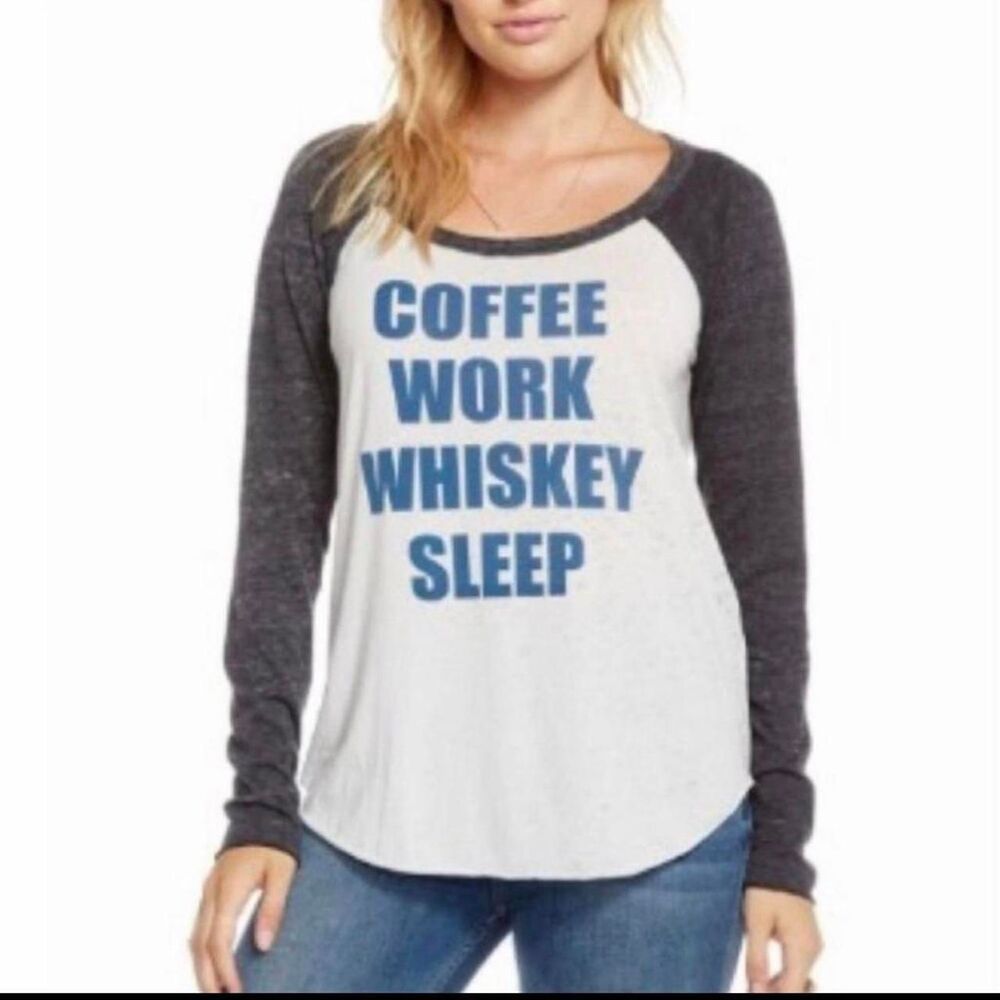 Chaser Women's Grey and White T-shirt